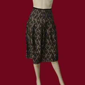 VTG TREVAN Black and Silver Floral Jacquard Velvet Trim Pleated Drop Waist Skirt